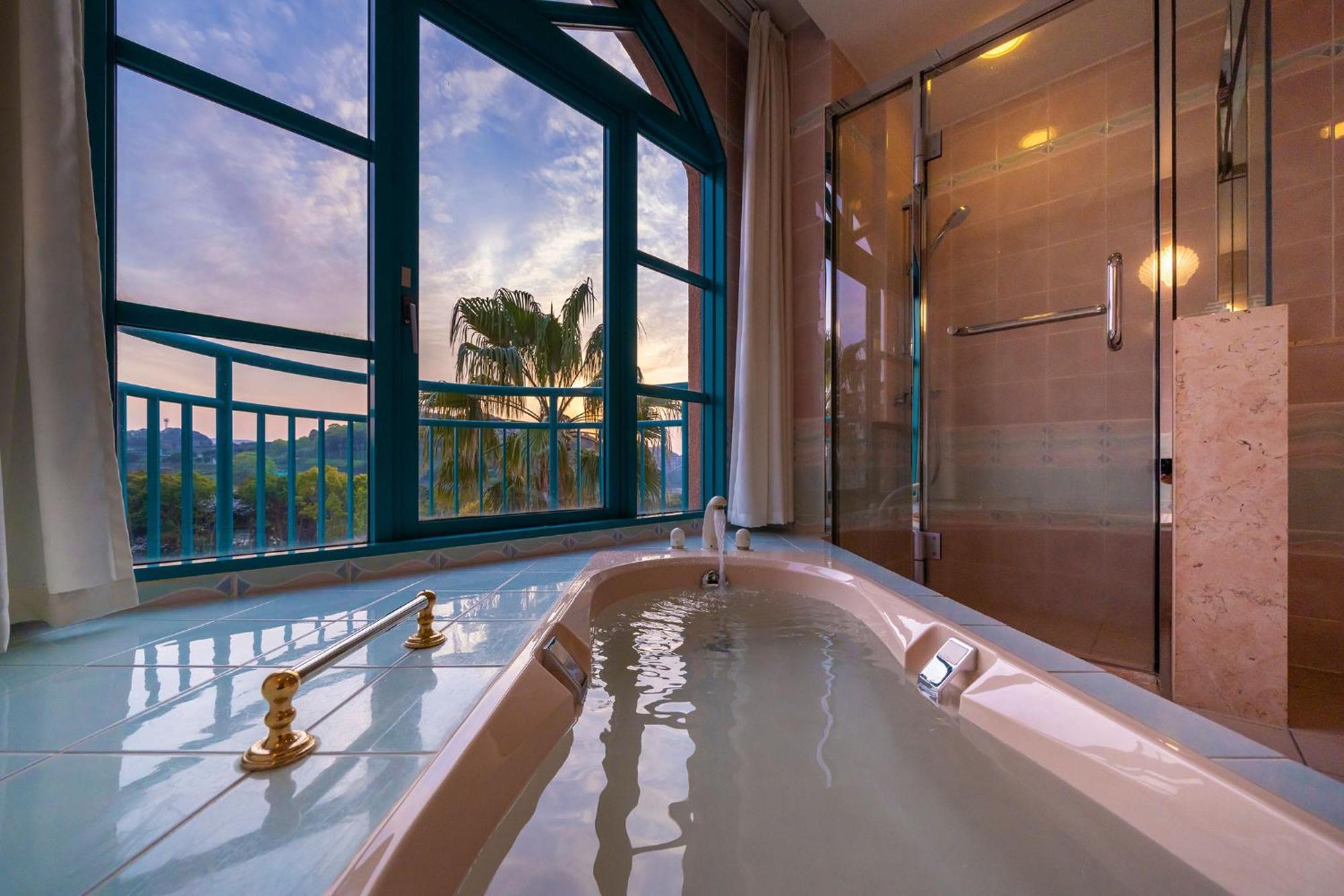 Ooedo Onsen Monogatari Premium Saikaibashi Otel Sasebo Dış mekan fotoğraf